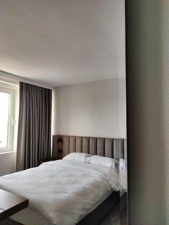 Oaza Hotel Στιπ Εξωτερικό φωτογραφία